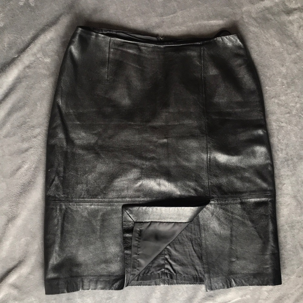 Genuine leather dress skirt